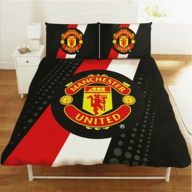 Manchester United Double Duvet Cover Set (With 2 Pillowcases)